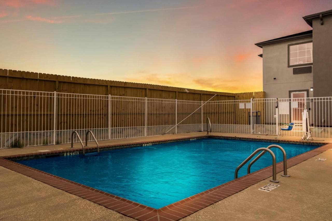 Red Roof Inn & Suites Lake Charles Exteriör bild
