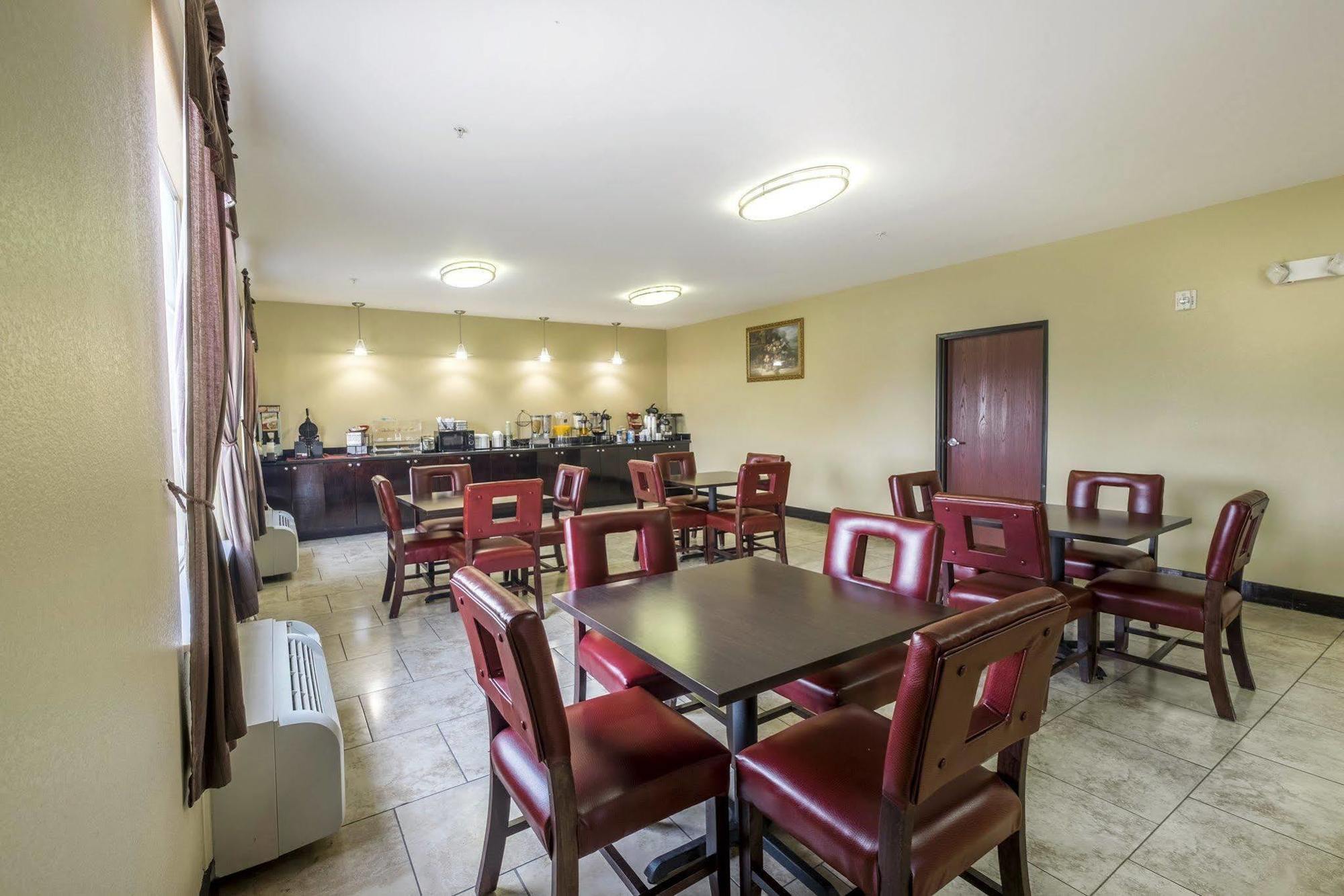 Red Roof Inn & Suites Lake Charles Exteriör bild